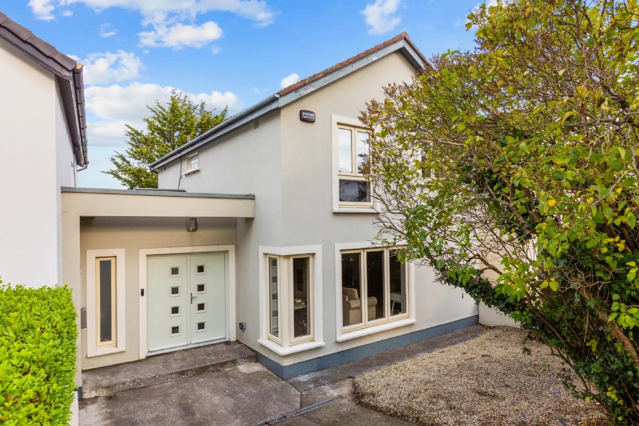 Photo of 70 Ashton Avenue, Knocklyon, Dublin 16, D16 W5F1