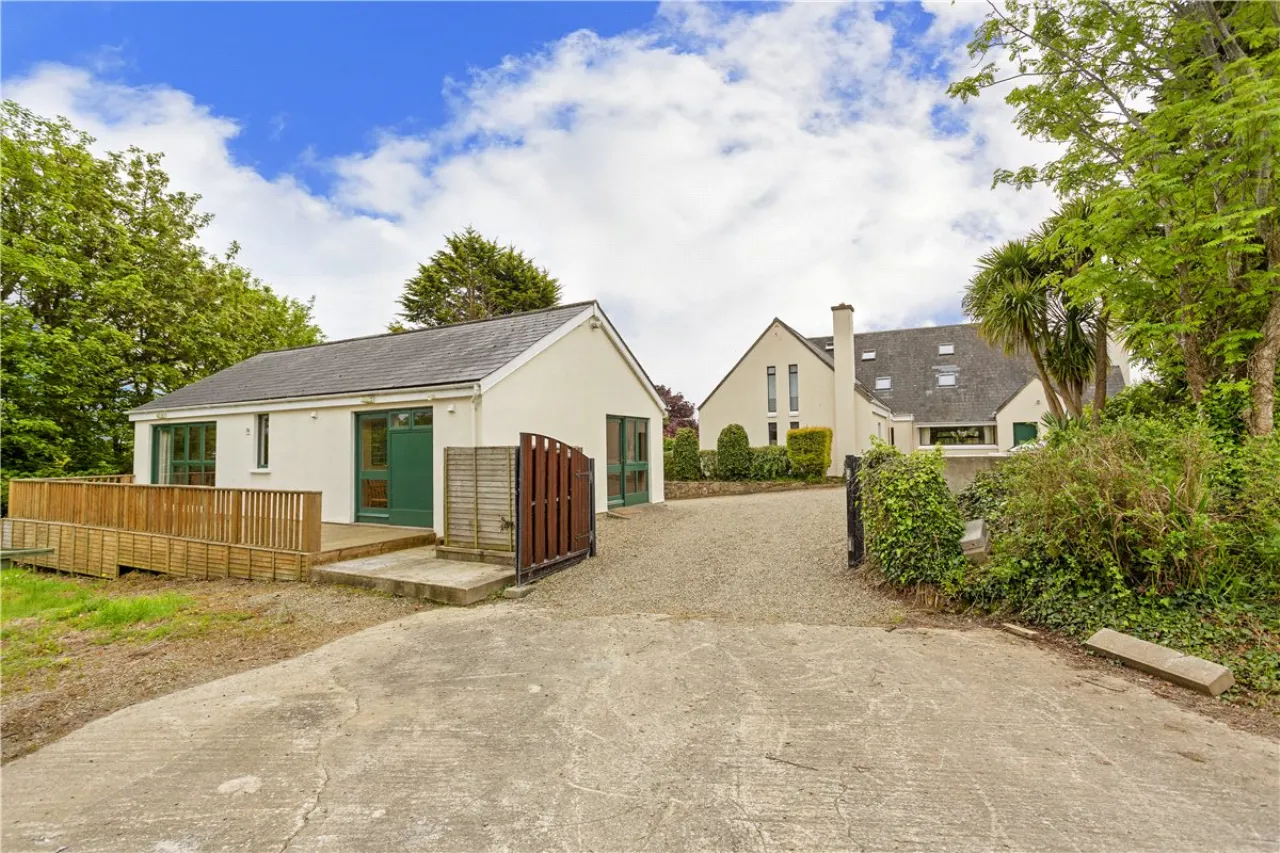 Photo of Camomile, Cullen Lane, Brittas Bay, County Wicklow, A67 CC94