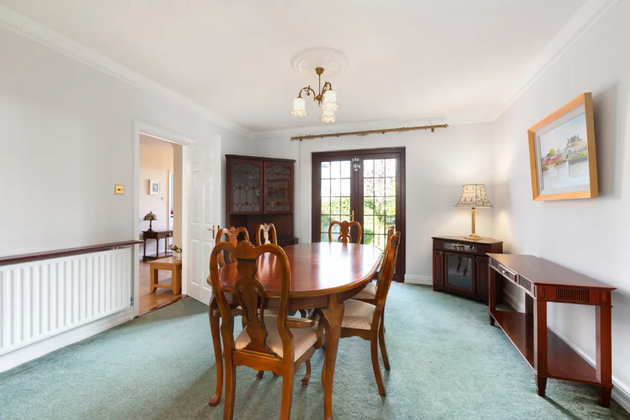 Photo of 12 Parkvale, Dundrum, Dublin 16, D16 EY20