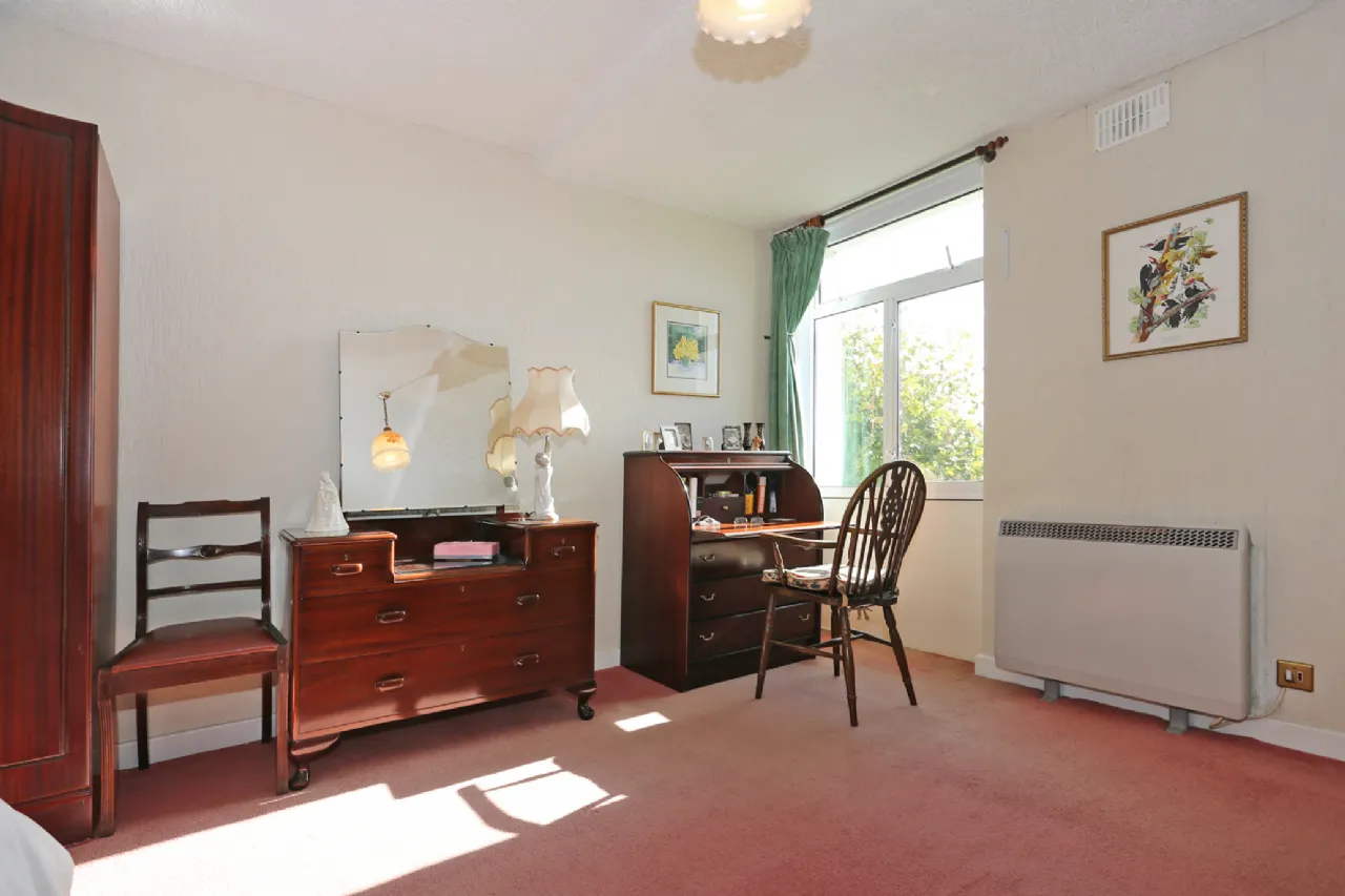 Photo of 5 Elm House, Drumgeely Hill, Shannon, Clare, V14 XD78