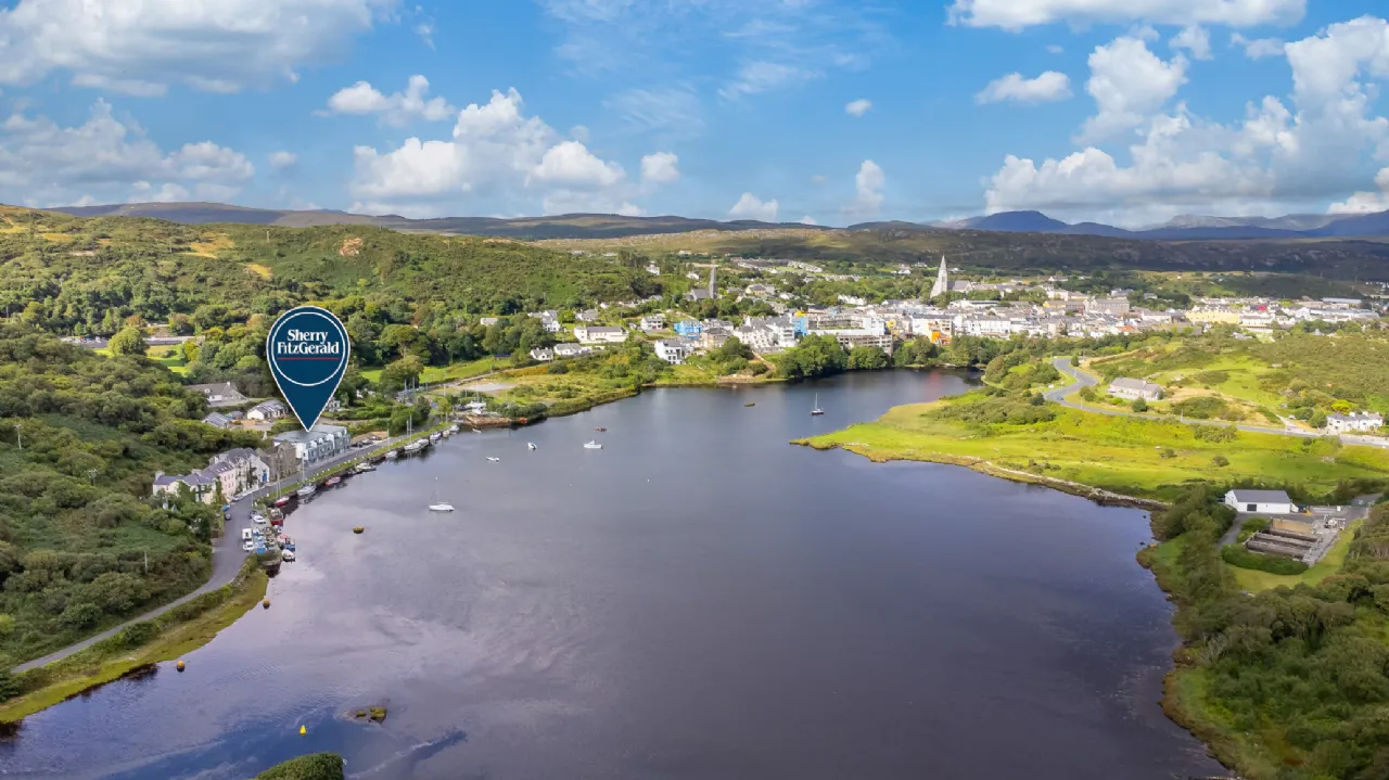 Photo of 2 Clifden Quay, Beach Road, Clifden, Co.Galway, H71 TX37