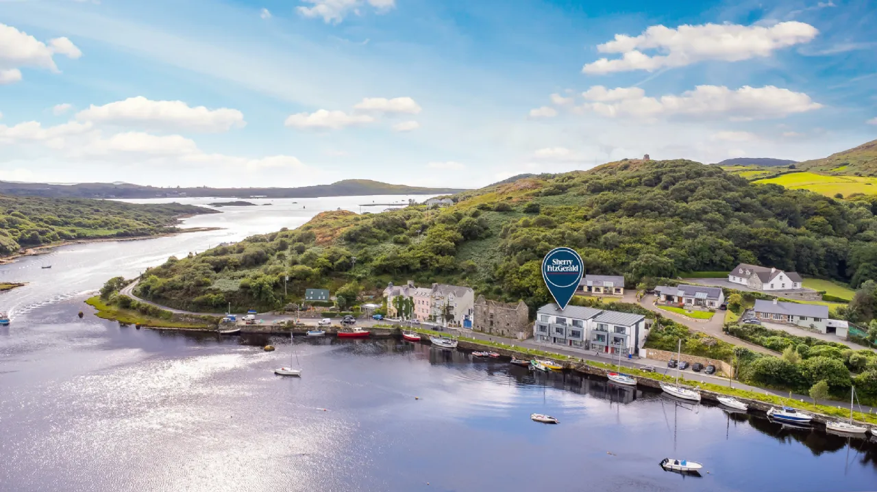 Photo of 2 Clifden Quay, Beach Road, Clifden, Co.Galway, H71 TX37