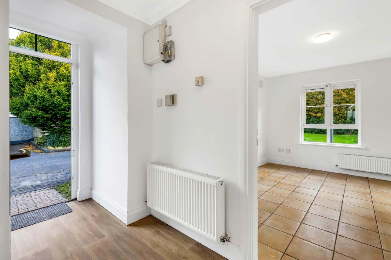Photo of 33 Bishops Orchard, Tyrrelstown, Dublin 15, D15 V0P6