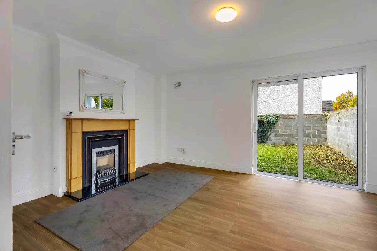 Photo of 33 Bishops Orchard, Tyrrelstown, Dublin 15, D15 V0P6