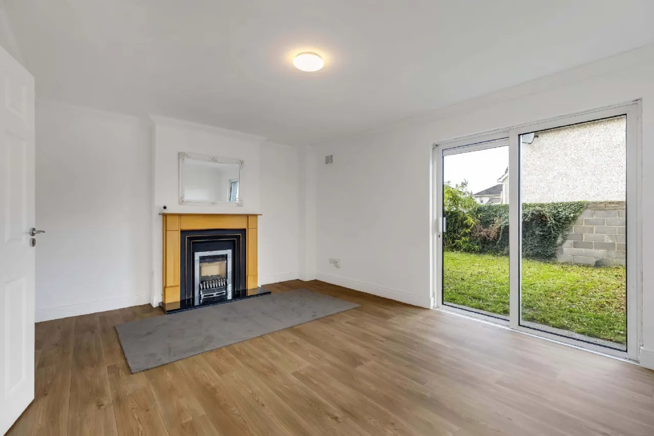 Photo of 33 Bishops Orchard, Tyrrelstown, Dublin 15, D15 V0P6