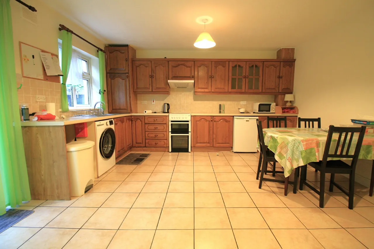 Photo of 48 Crosbie Place, Little Barrack Street, Carlow, R93 CF79