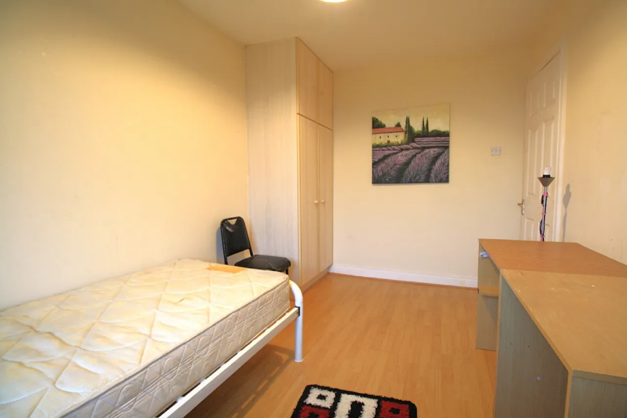Photo of 48 Crosbie Place, Little Barrack Street, Carlow, R93 CF79
