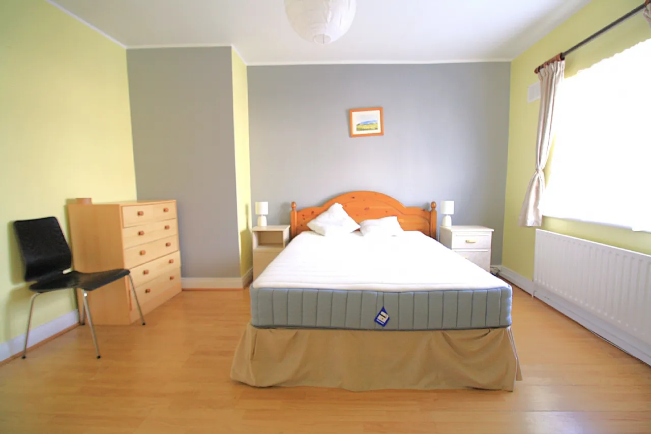 Photo of 48 Crosbie Place, Little Barrack Street, Carlow, R93 CF79