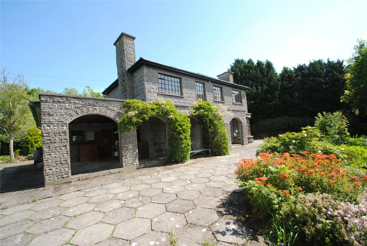 Photo of Laburnum House, Air Hill, Roscrea, Co Tipperary, E53 WC94