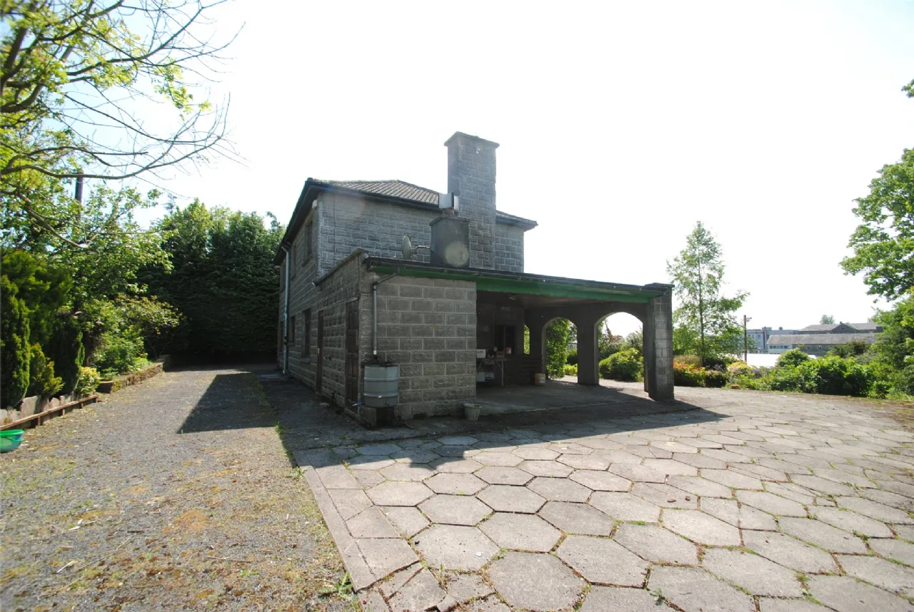 Photo of Laburnum House, Air Hill, Roscrea, Co Tipperary, E53 WC94