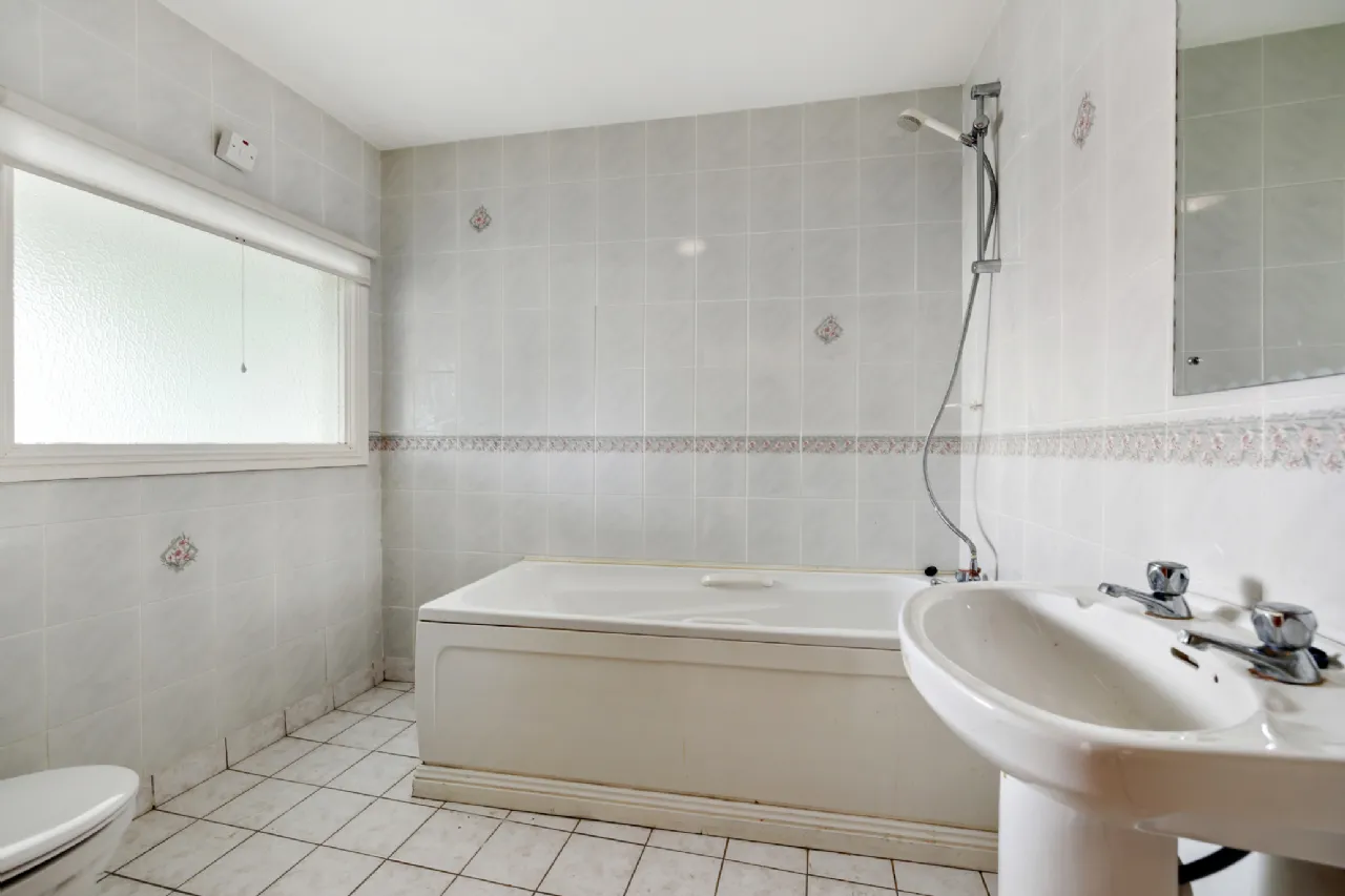 Photo of 2 Church Building, Main Street, Arklow, Co Wicklow, Y14 E778