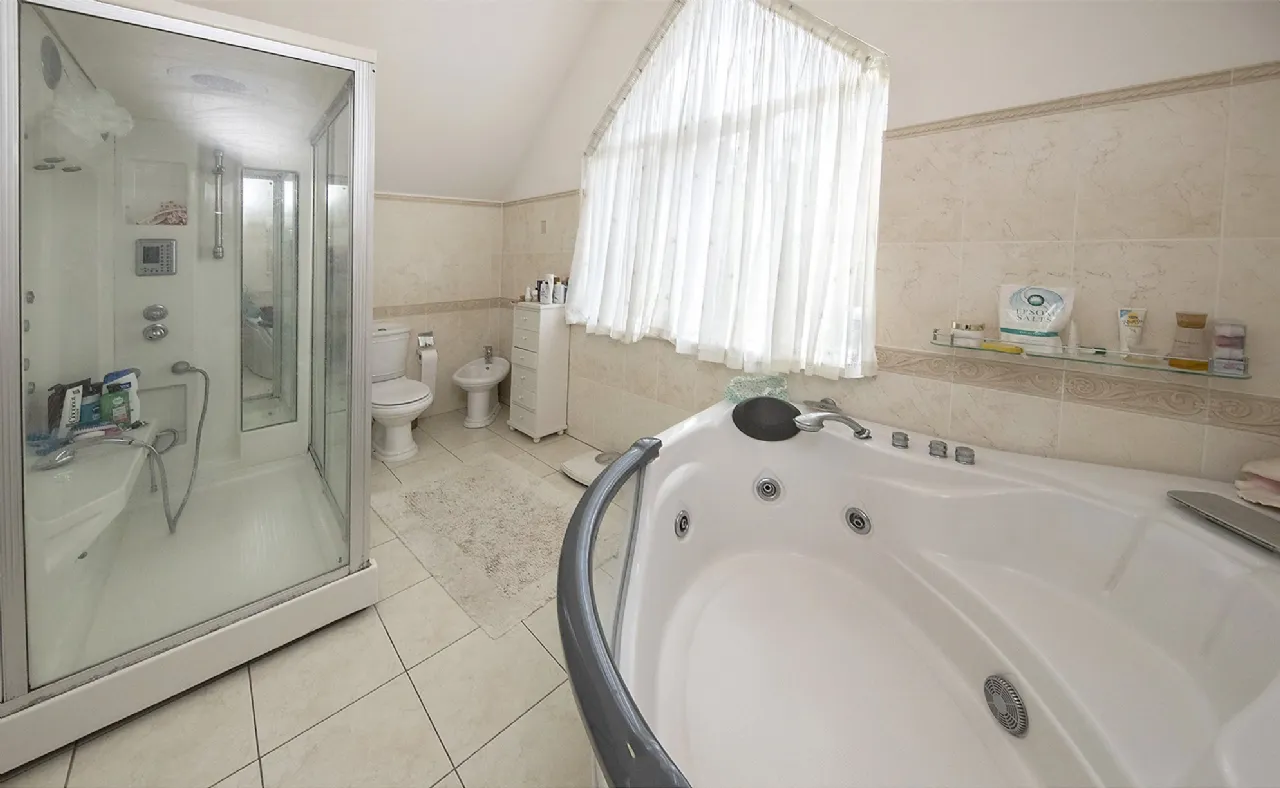 Photo of Glenariska, Ring, Dungarvan, Co Waterford, X35N970