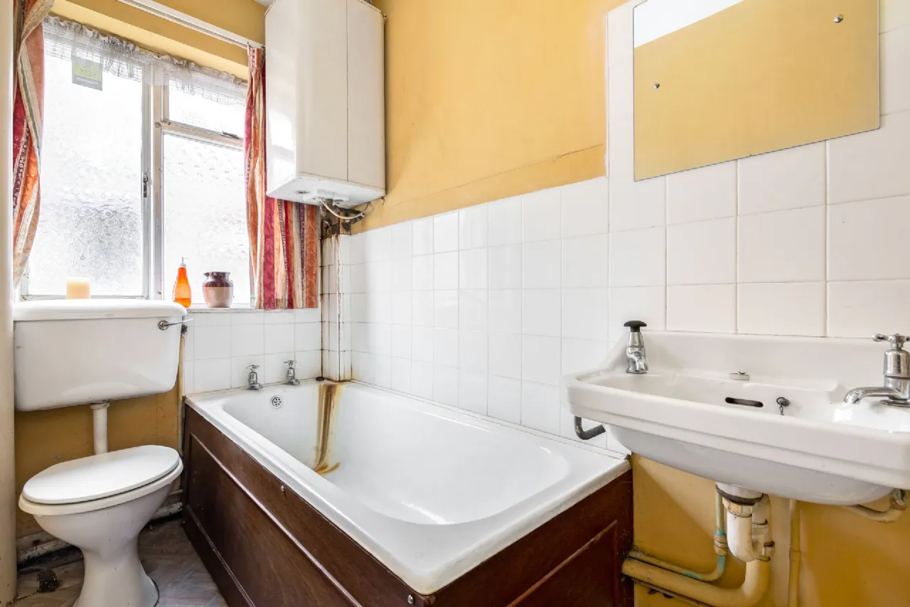 Photo of 1 Dominick Street & 1 Church Street, Sligo, F91YY6T