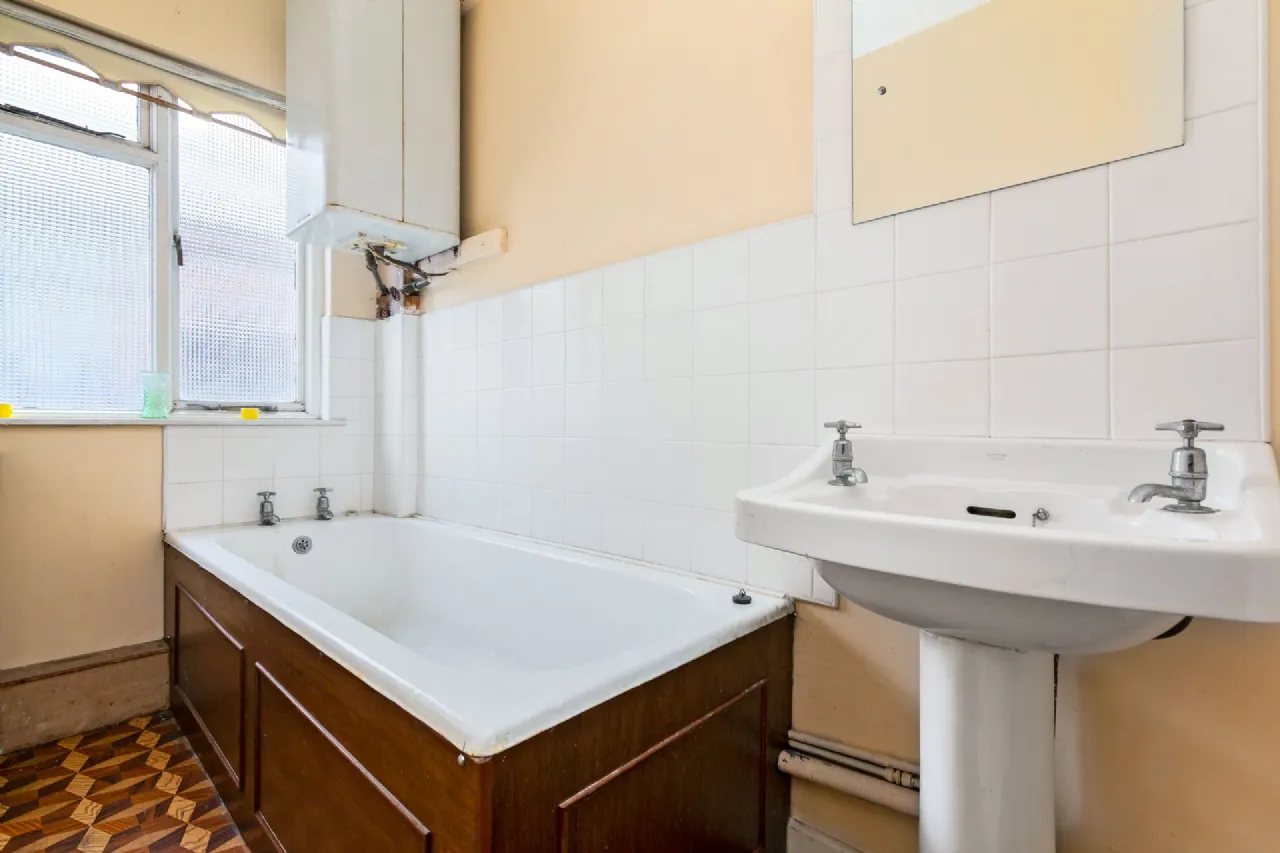 Photo of 1 Dominick Street & 1 Church Street, Sligo, F91YY6T