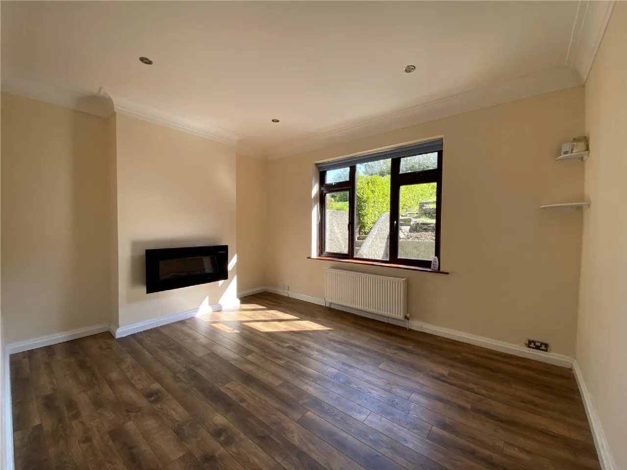 Photo of The Terrace, Ladyswell, Cashel, Co. Tipperary, E25X021