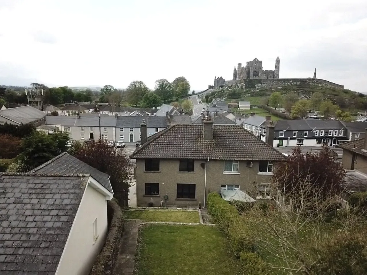 Photo of The Terrace, Ladyswell, Cashel, Co. Tipperary, E25X021