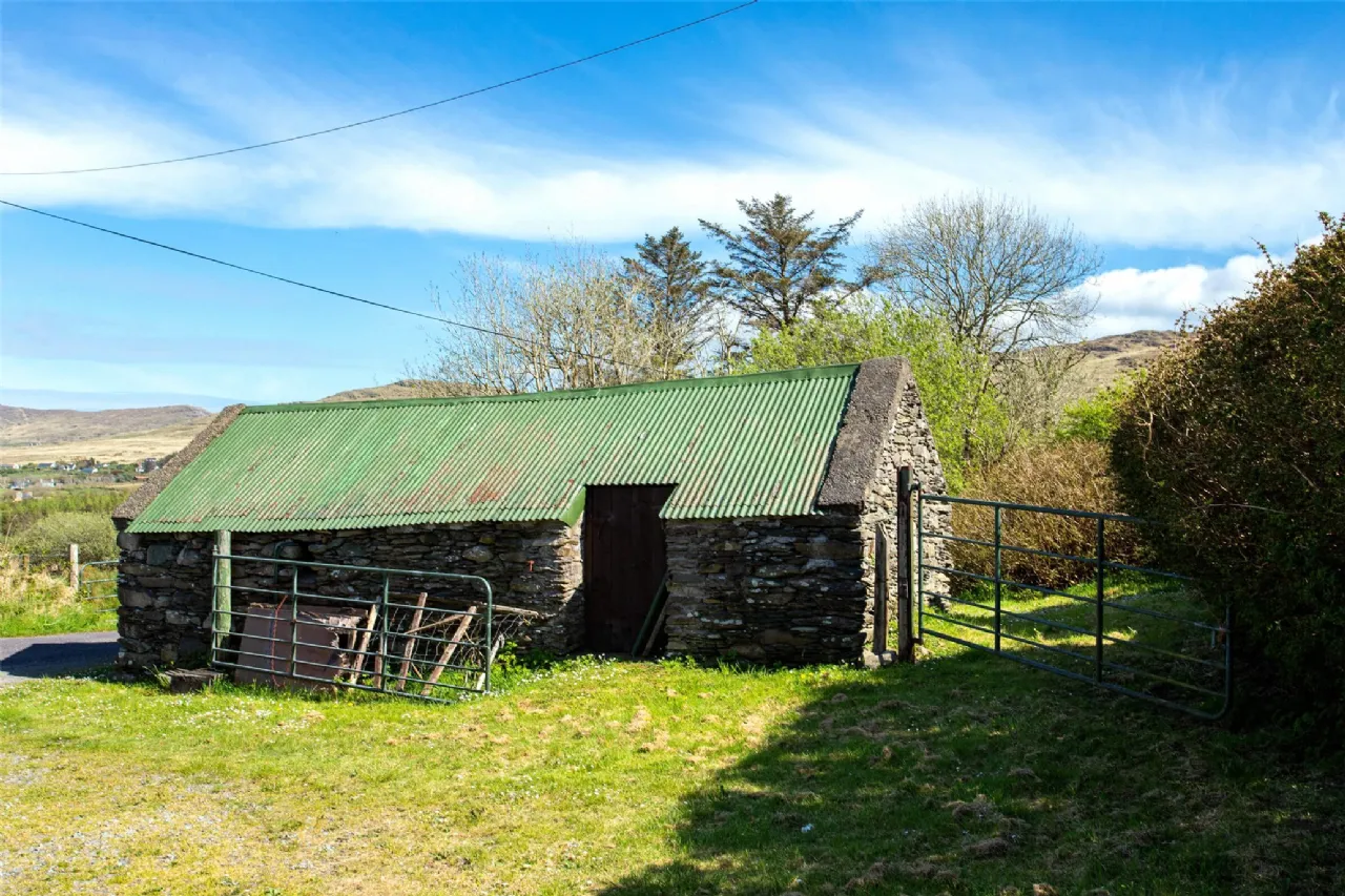 Photo of Gortnabulliga, Eyeries, Beara, Co Cork, P75 X343