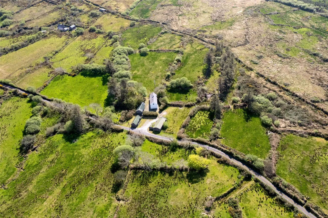 Photo of Gortnabulliga, Eyeries, Beara, Co Cork, P75 X343