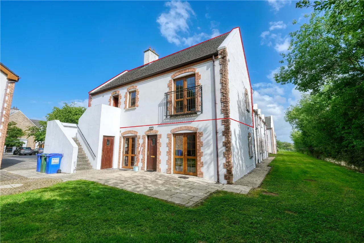 Photo of 14 Thomond Court, Ballymahon, Co. Longford, N39 YV79