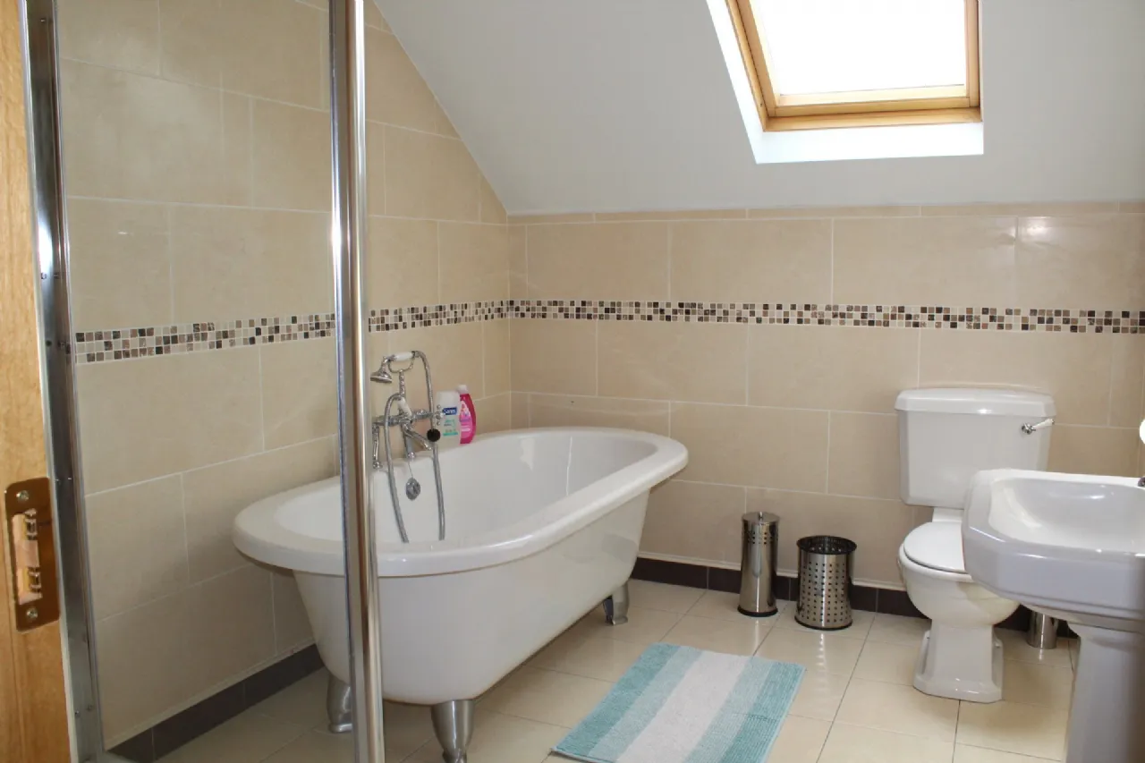 Photo of Royal Oak, Bagenalstown, Co. Carlow, R21P409