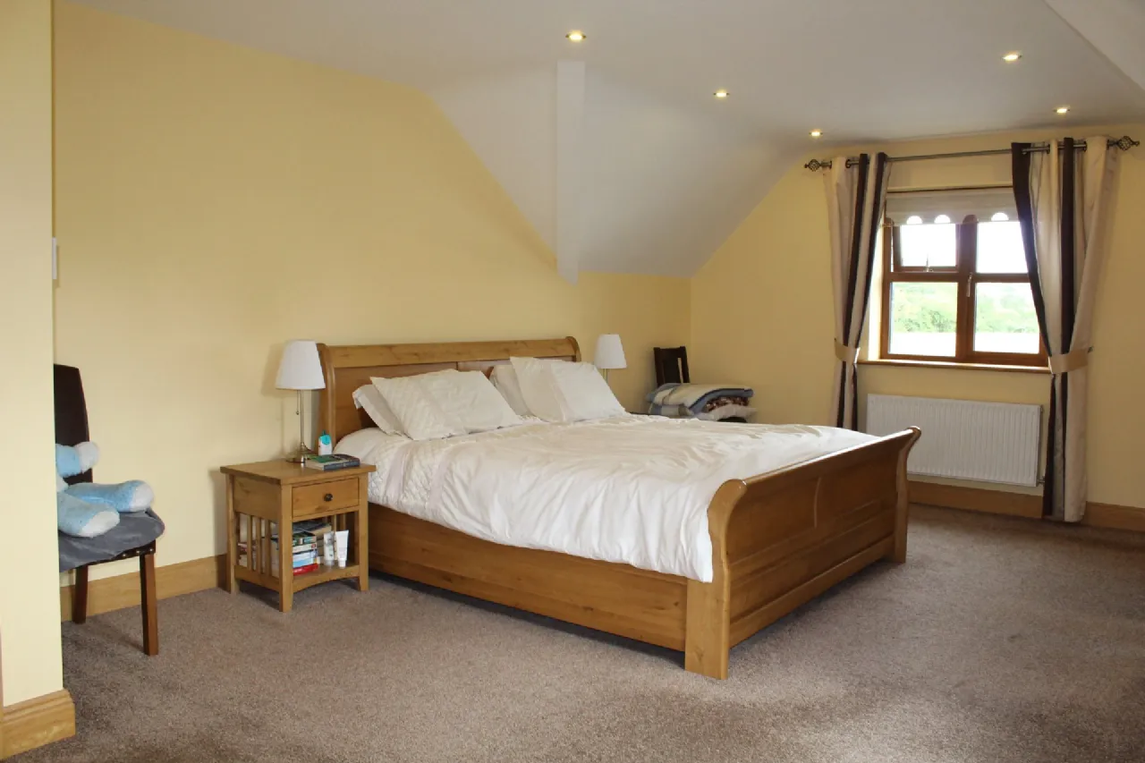 Photo of Royal Oak, Bagenalstown, Co. Carlow, R21P409