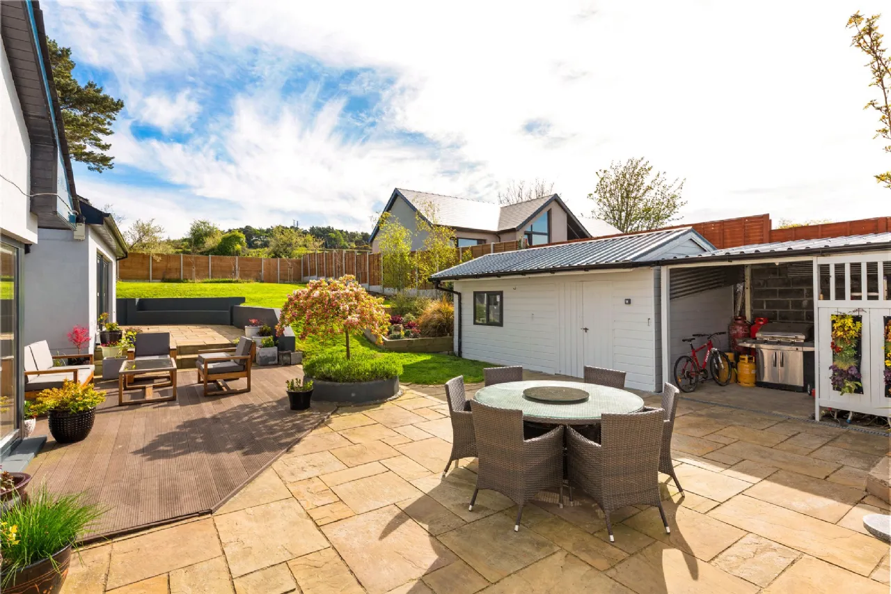 Photo of 18a Glenamuck Cottages, Carrickmines, Dublin 18, D18 E2X9