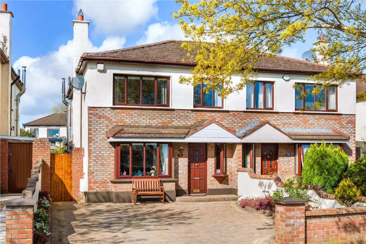 Photo of 72 Murphystown Road, Leopardstown, Dublin 18, D18 N6K4