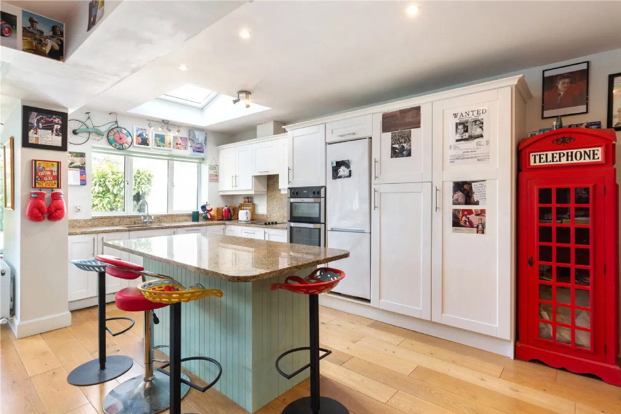 Photo of 72 Murphystown Road, Leopardstown, Dublin 18, D18 N6K4