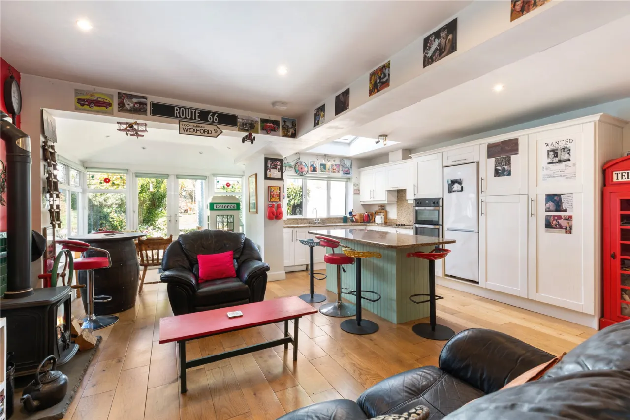 Photo of 72 Murphystown Road, Leopardstown, Dublin 18, D18 N6K4