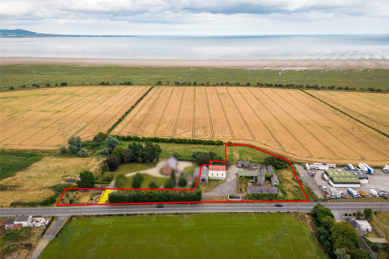 Photo of Marsh Farm Yard, Dublin Road, Mooretown, Dromiskin, Dundalk