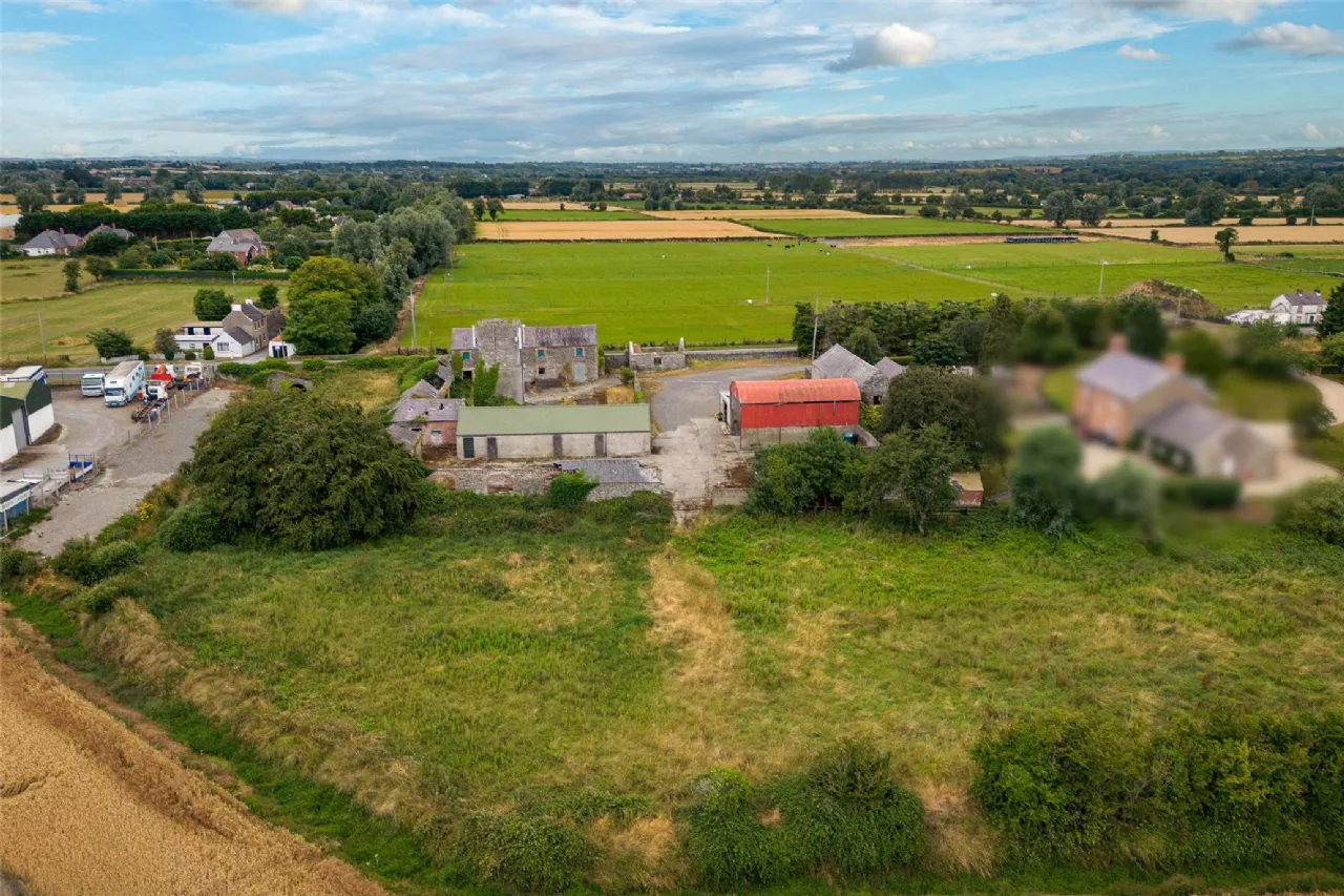 Photo of Marsh Farm Yard, Dublin Road, Mooretown, Dromiskin, Dundalk