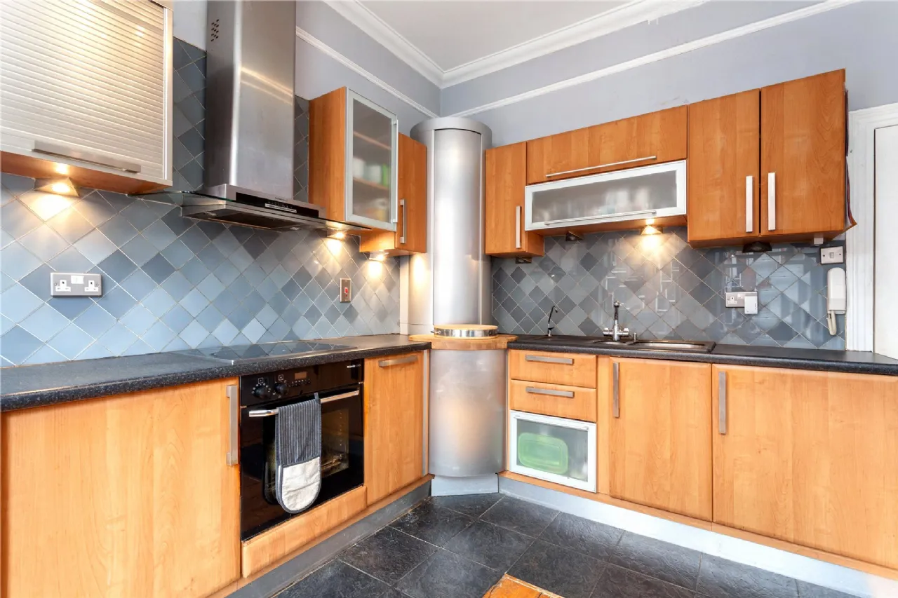 Photo of 2 Parnell Street, Dublin 1, D01XH58