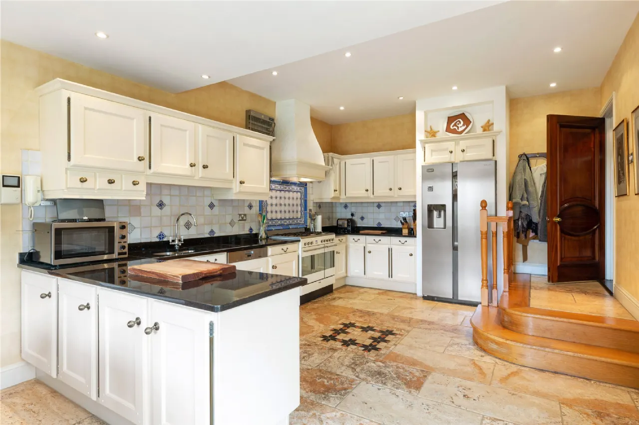 Photo of Inishowen, 7 The Birches, Torquay Road, Foxrock, Dublin 18, D18 R5C0