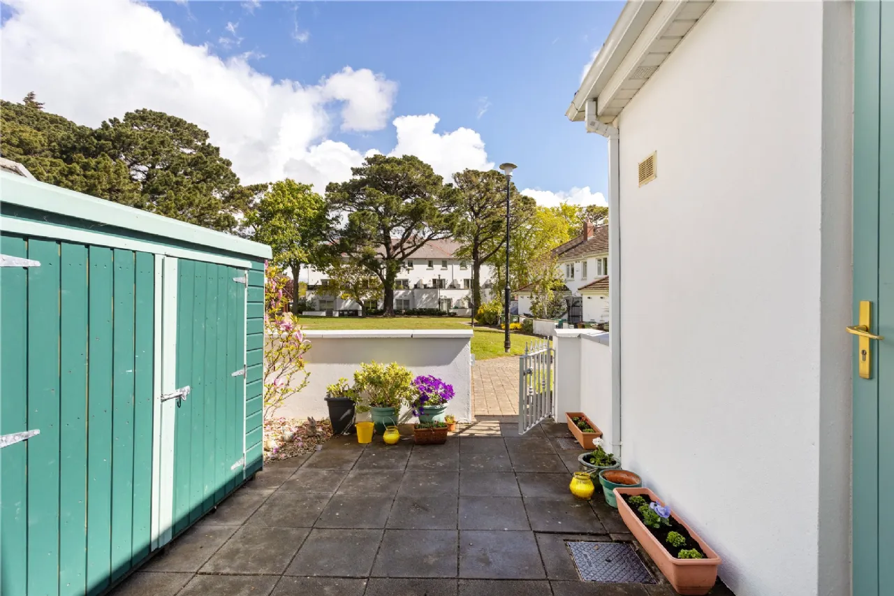 Photo of 16 Castle Grove, Kilgobbin Wood, Sandyford, Dublin 18, D18 AN25