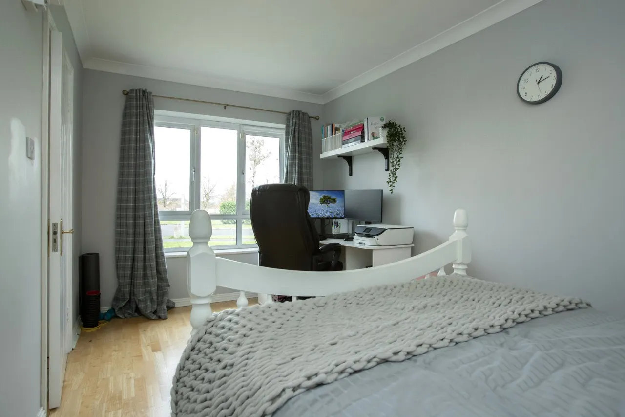 Photo of 32 The Crescent, Lakepoint, Mullingar, Co. Westmeath, N91 D5R3