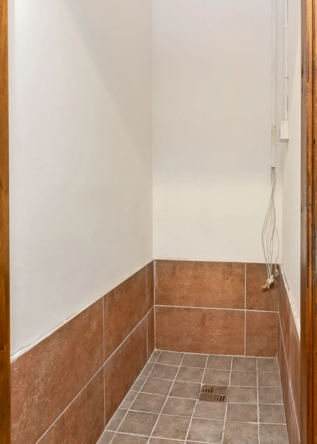 Photo of Luna, Main Street, Dromahair, Co Leitrim, F91 P2K6