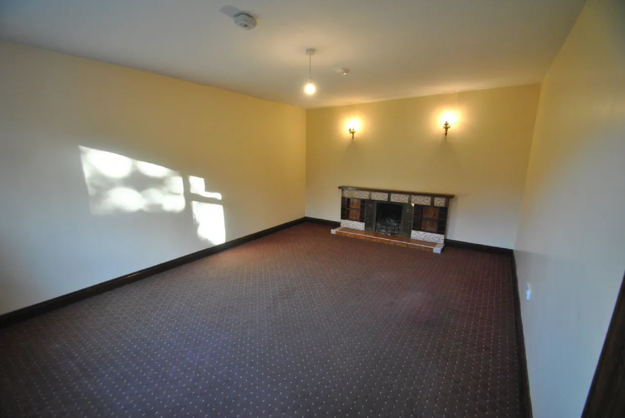 Photo of Montevideo Rd, Roscrea, Co Tipperary, E53 PW67