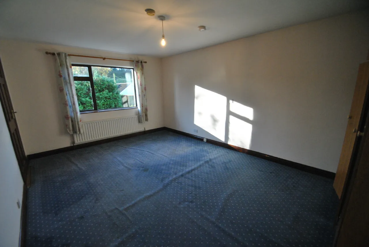 Photo of Montevideo Rd, Roscrea, Co Tipperary, E53 PW67