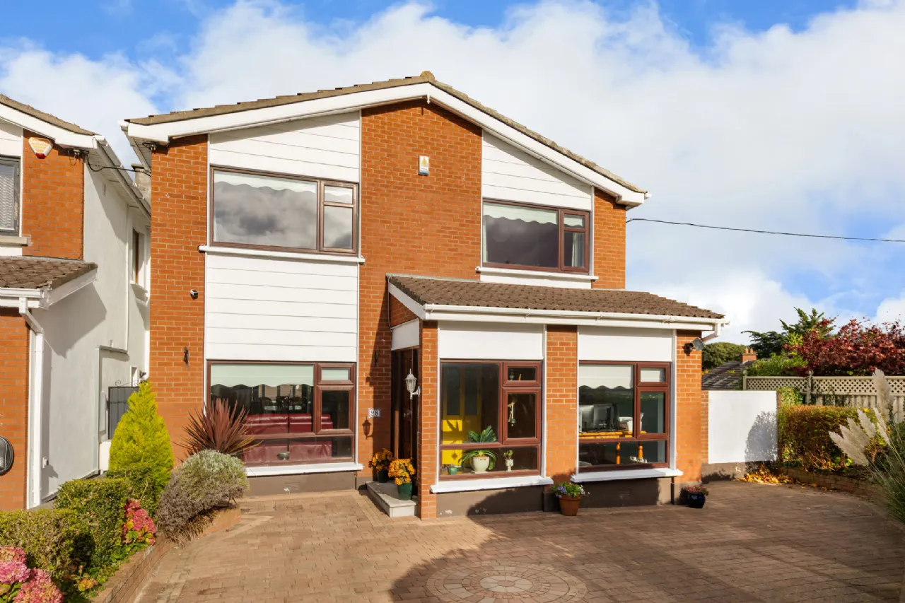 Photo of 28 Cabinteely Crescent, Cabinteely, Dublin 18, D18YH24