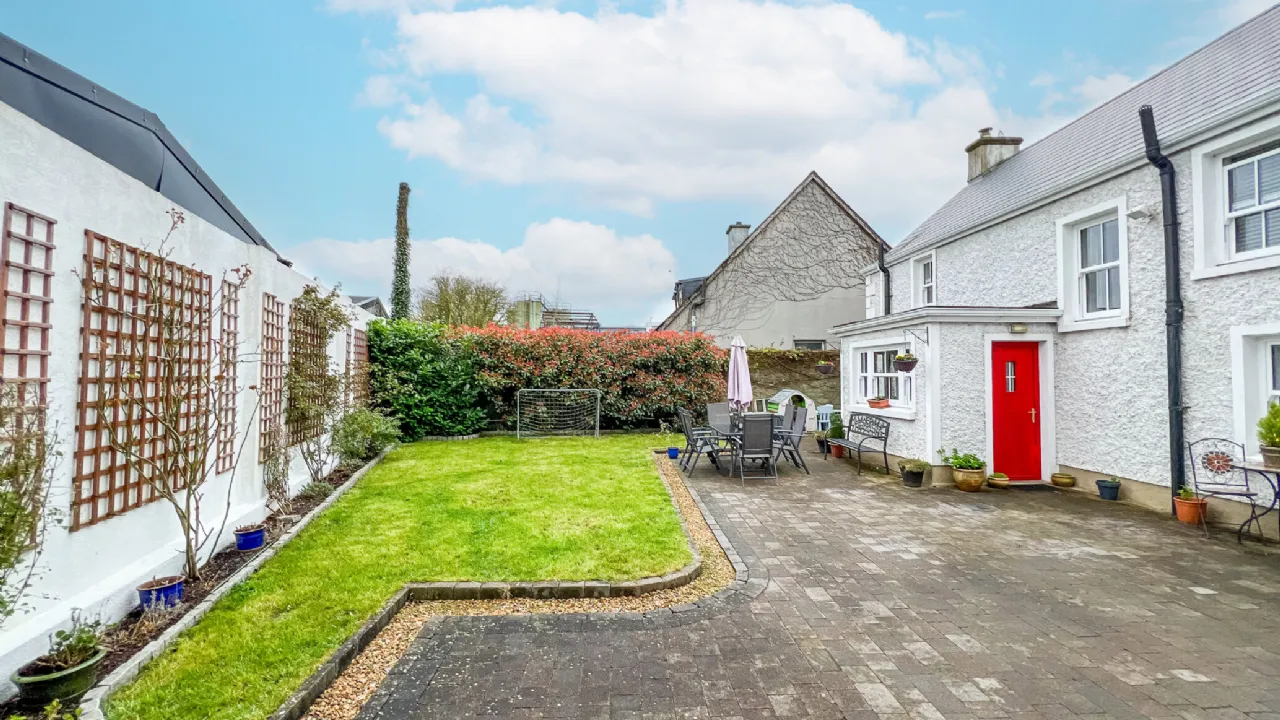 Photo of 14 Castlecomer Road, Kilkenny, R95 WKN1