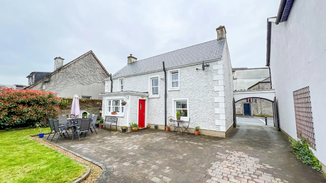 Photo of 14 Castlecomer Road, Kilkenny, R95 WKN1