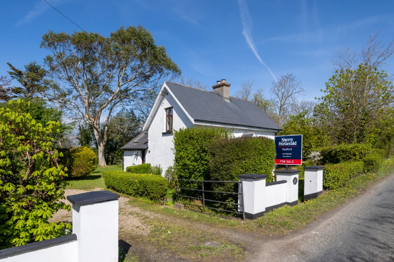 Photo of Estate Cottage, Ballyfinogue, Killinick, Co Wexford, Y35 WY64