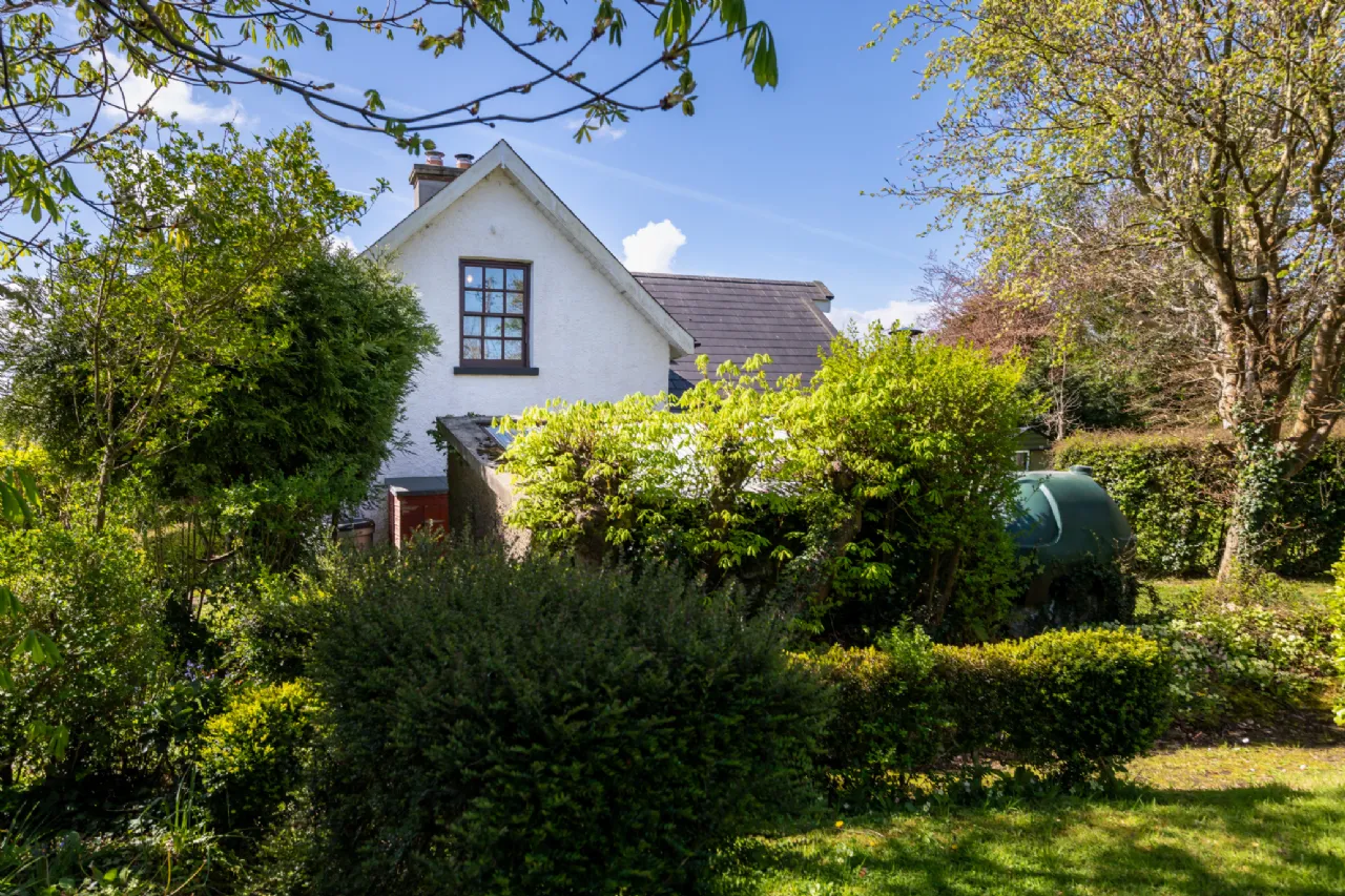 Photo of Estate Cottage, Ballyfinogue, Killinick, Co Wexford, Y35 WY64