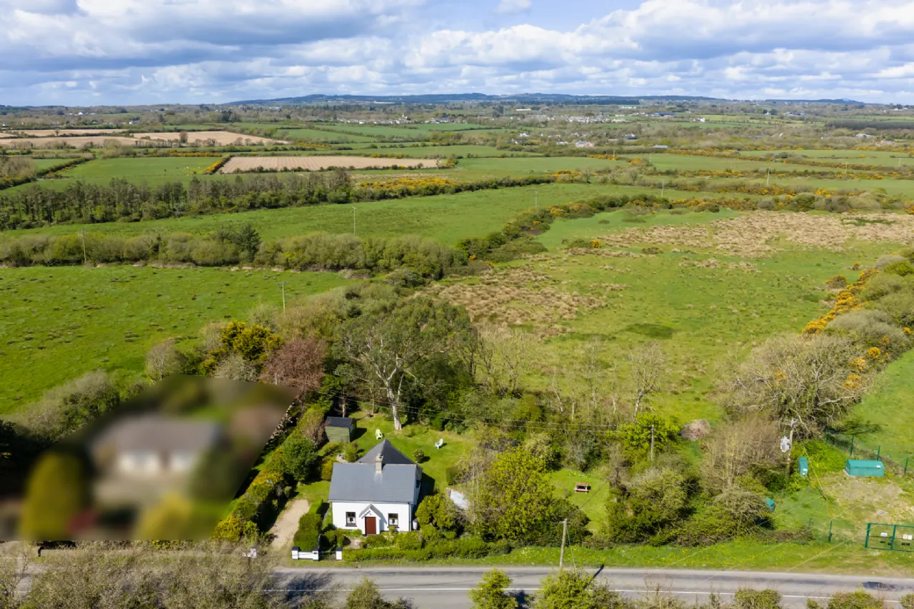 Photo of Estate Cottage, Ballyfinogue, Killinick, Co Wexford, Y35 WY64