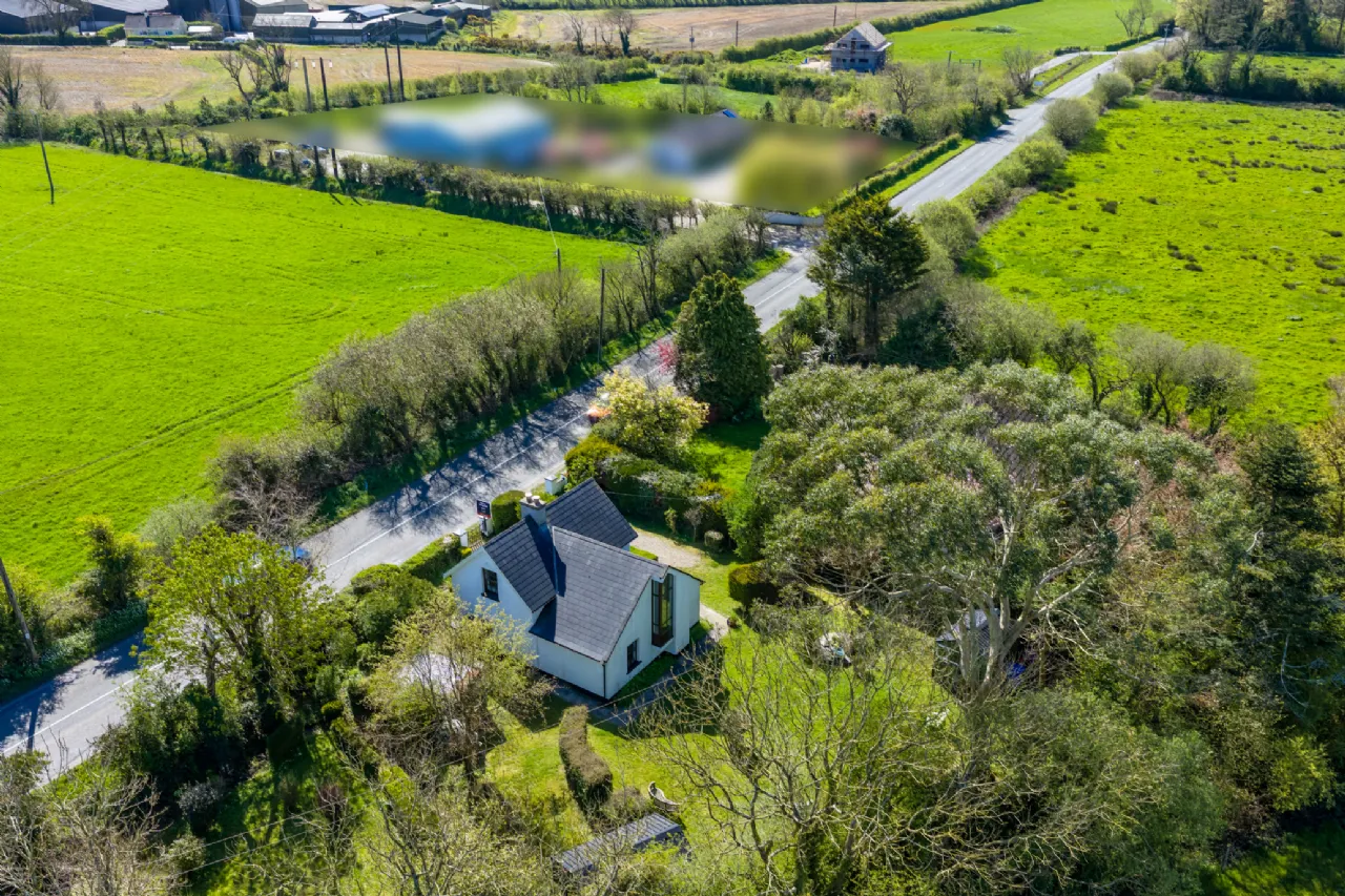 Photo of Estate Cottage, Ballyfinogue, Killinick, Co Wexford, Y35 WY64