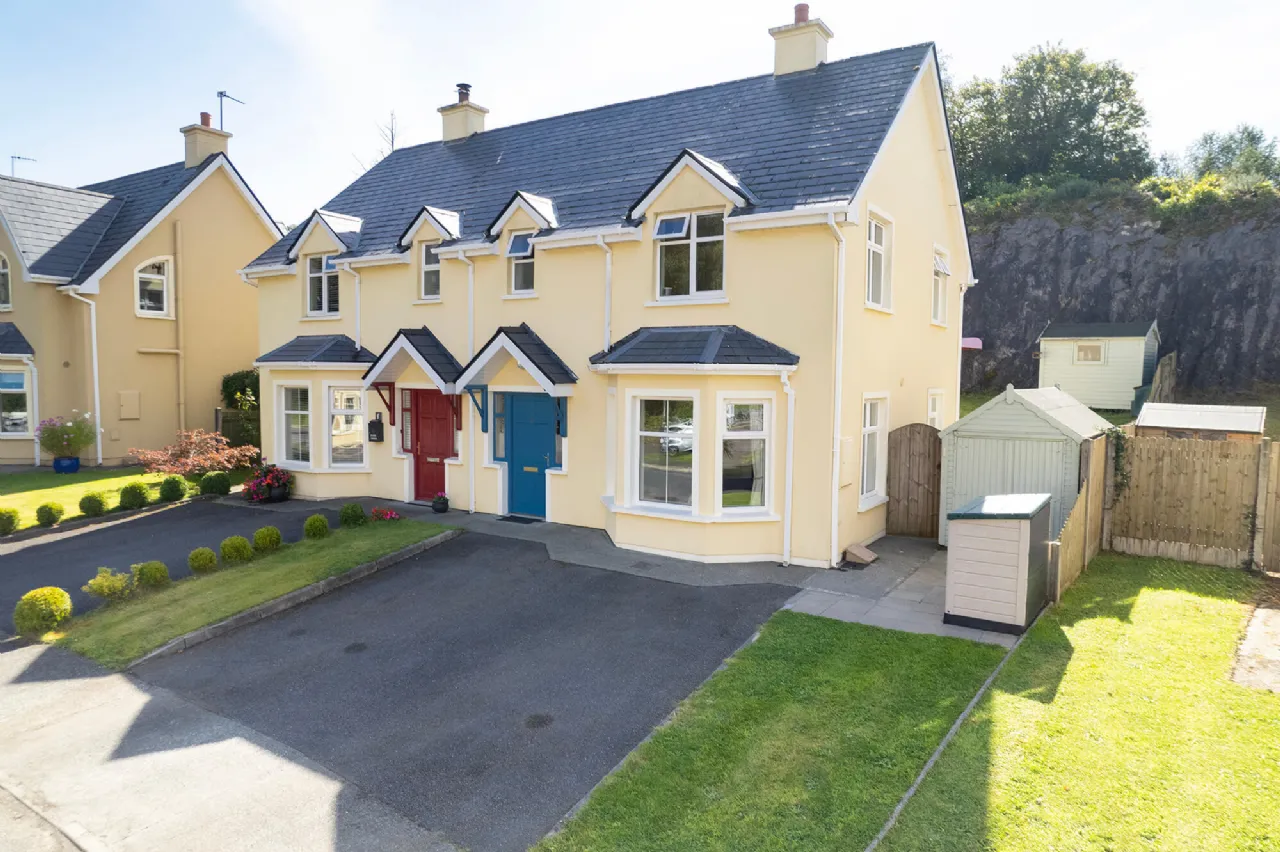 Photo of 9 Reenmeen Woods, Glengarriff, Co. Cork, P75 YR12