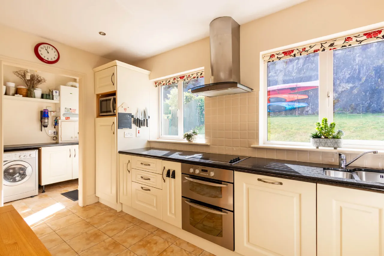 Photo of 9 Reenmeen Woods, Glengarriff, Co. Cork, P75 YR12