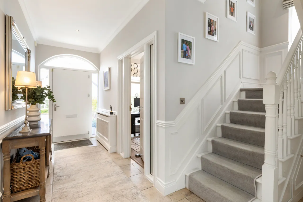 Photo of 6 Claremount, Claremont Road, Foxrock, Dublin 18, D18 X9K4