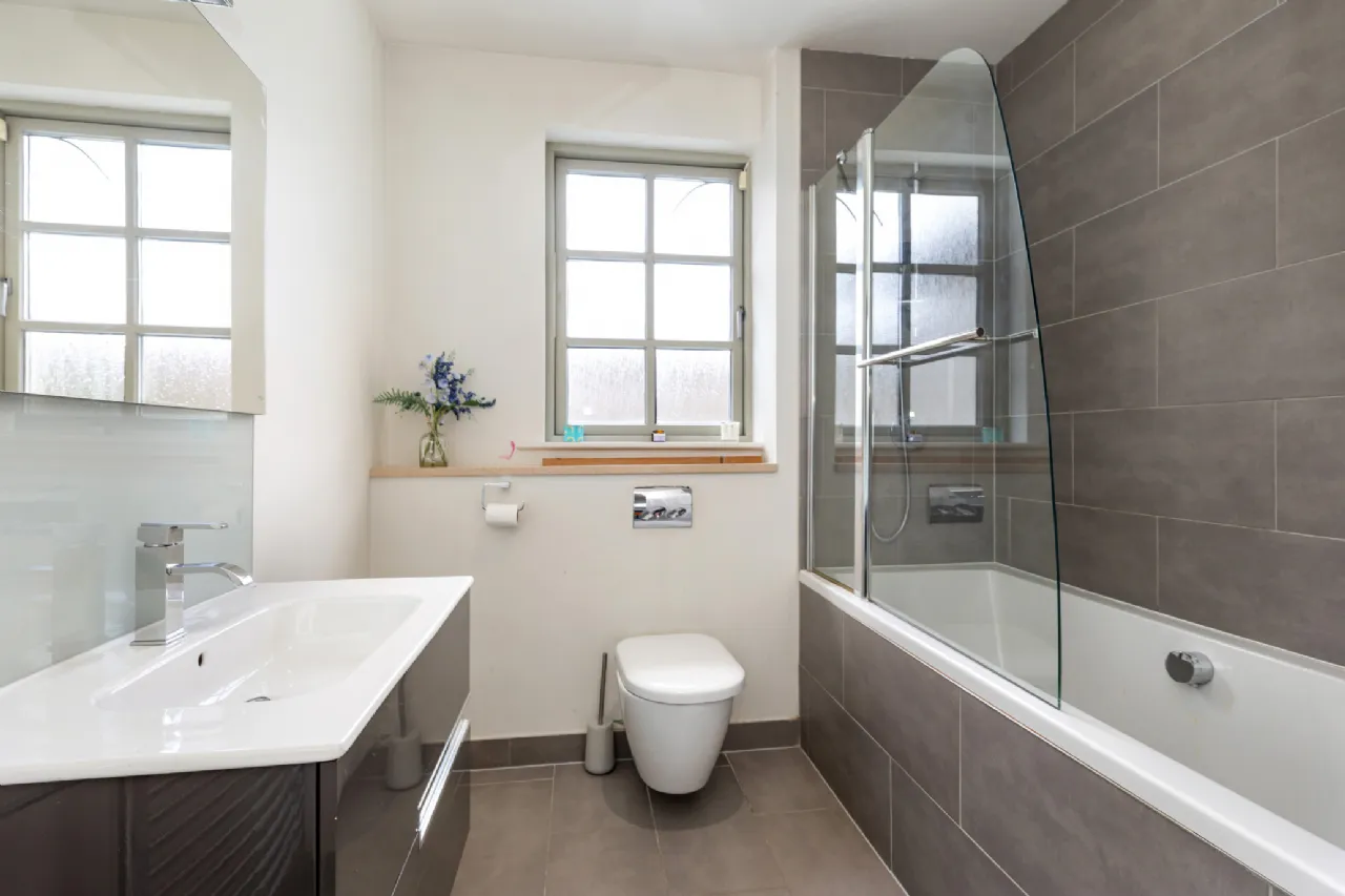 Photo of 6 Claremount, Claremont Road, Foxrock, Dublin 18, D18 X9K4