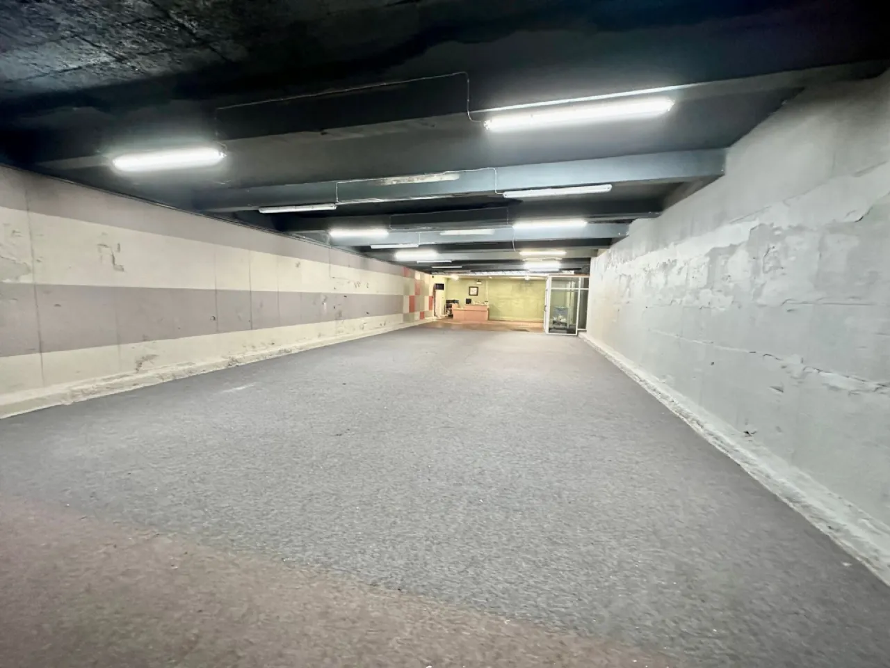 Photo of Commercial Warehouse, Swan Park,, North Rd,, Monaghan., H18 YD73